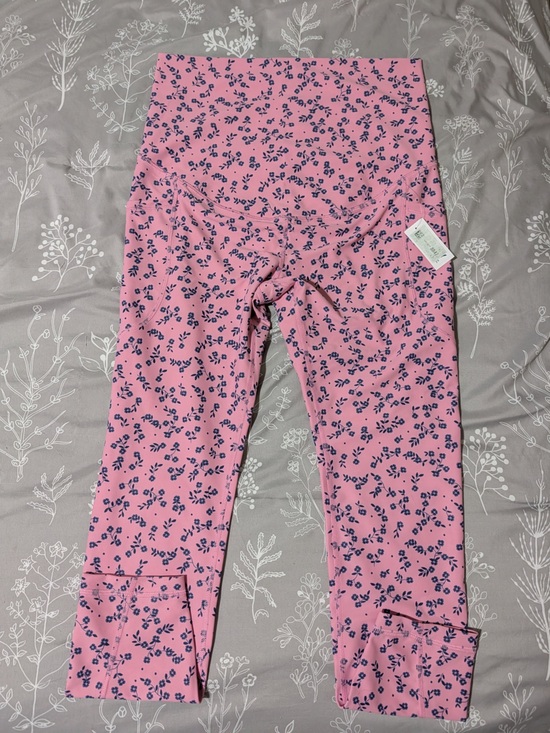 Old Navy Pants - Old Navy Maternity Full-Panel PowerSoft 7/8 Leggings